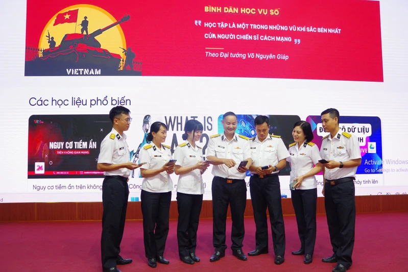 Vùng 2 Hải quân nâng cao kiến thức, kỹ năng số