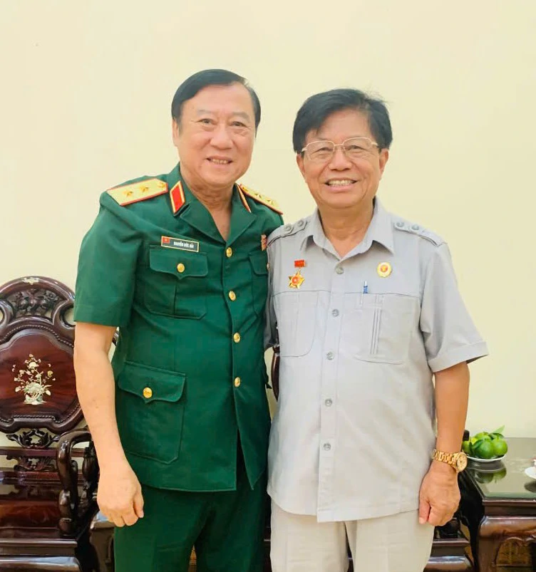 Đọc “Phong ba biển tình” của Trung tướng Nguyễn Đức Hải