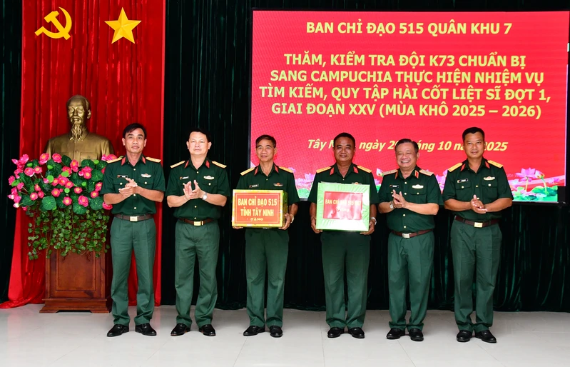 Ban chỉ đạo 515 Quân khu thăm, kiểm tra Đội K73 (Bộ CHQS tỉnh Tây Ninh)
