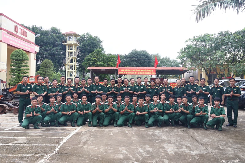 Ban Chỉ đạo 515 Quân khu 7 thăm, kiểm tra Đội K72