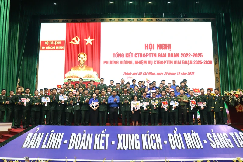 Tuổi trẻ LLVT Thành phố Hồ Chí Minh bản lĩnh, đoàn kết, xung kích, đổi mới, sáng tạo