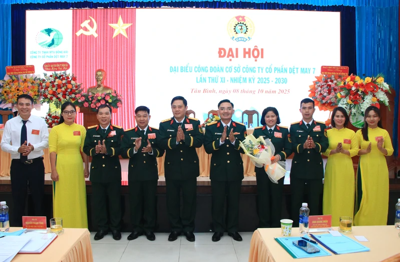 Công đoàn cơ sở Công ty Dệt May 7: Giáo dục đội ngũ công nhân viên, người lao động nhận thức sâu, tự giác cao, hành động đúng