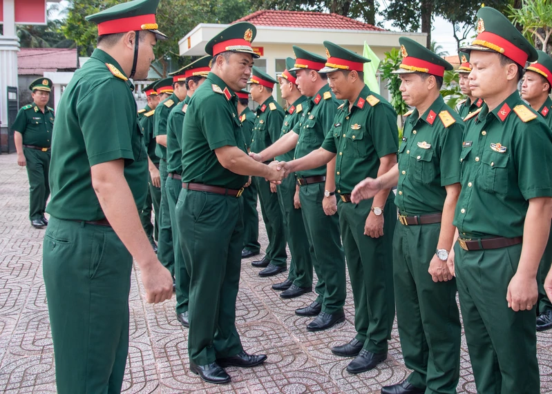 
Bộ Tư lệnh Quân khu kiểm tra các đơn vị tại Đặc khu Côn Đảo
