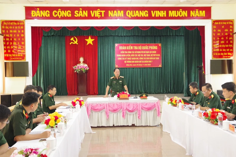  Bộ Quốc phòng kiểm tra công tác an toàn kho tại Kho K6 và Lữ đoàn 26 
