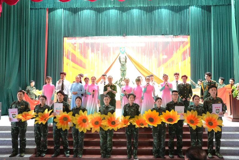 Tổng duyệt Lễ kỷ niệm 80 năm Ngày truyền thống Trường Quân sự Quân khu 7
