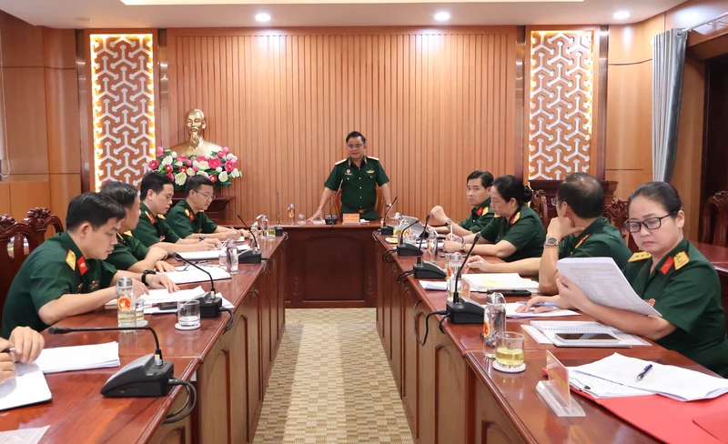 Cục Chính trị Quân khu 7 rà soát tiến độ triển khai các hoạt động kỷ niệm 80 năm Ngày truyền thống