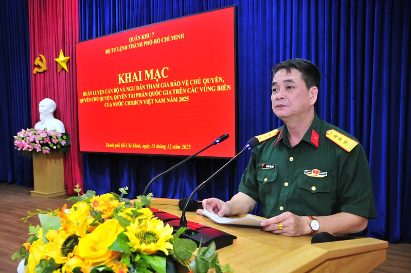 Nâng cao kiến thức bảo vệ chủ quyền biển đảo cho ngư dân