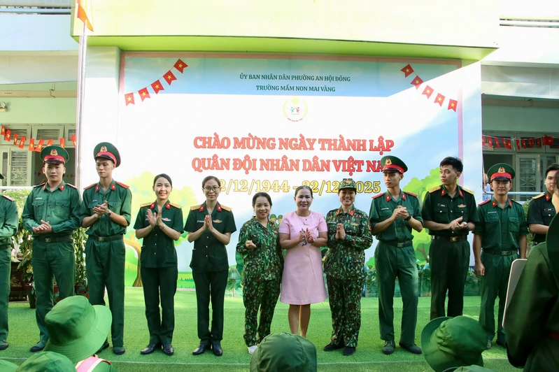 Gieo mầm yêu nước từ hoạt động “Bé là chiến sĩ tí hon”
