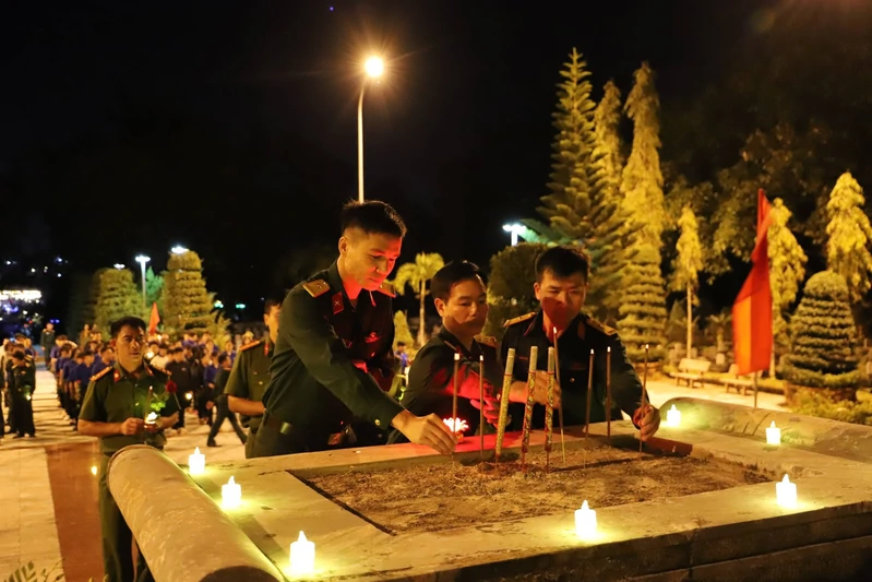 LLVT tỉnh Lâm Đồng tổ chức chương trình “Hoa hồng – Đồng đội”