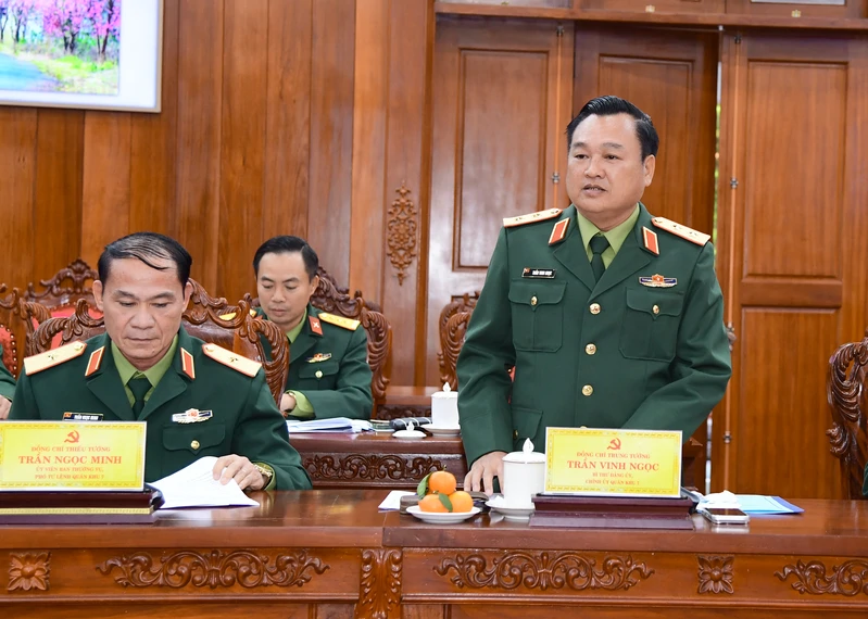 Ban Thường vụ Đảng ủy Quân khu 7 làm việc với Ban Thường vụ Tỉnh ủy Lâm Đồng