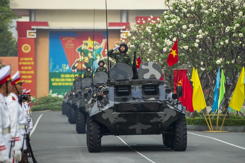 Thư của Chủ tịch nước Lương Cường chúc mừng cán bộ, chiến sĩ LLVT Quân khu 7 