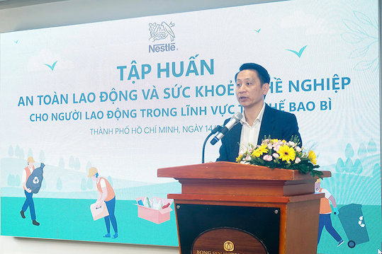 Nestlé Việt Nam thúc đẩy thực hành an toàn vệ sinh lao động trong quản lý rác thải