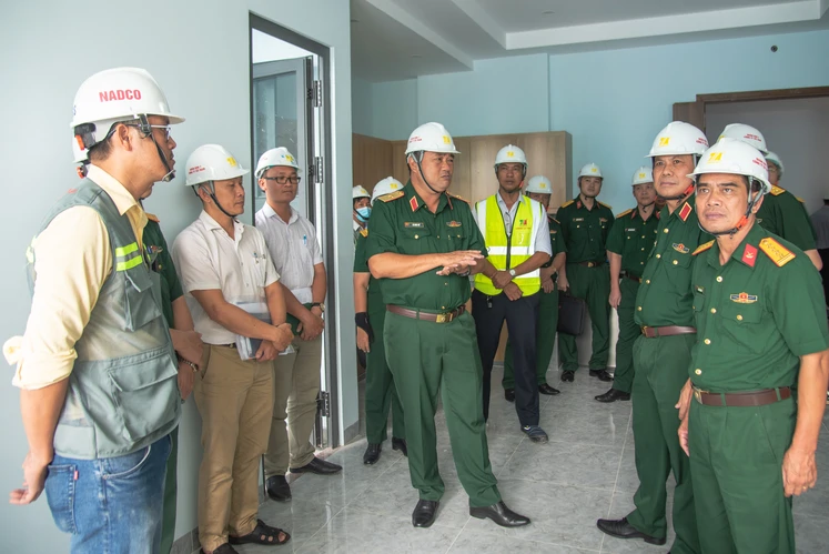 Bộ Tư lệnh Quân khu kiểm tra dự án xây dựng nhà công vụ