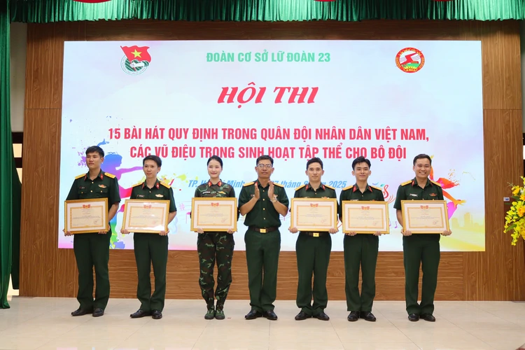 Lữ đoàn 23: Sôi nổi hội thi 15 bài hát quy định trong Quân đội Nhân dân Việt Nam