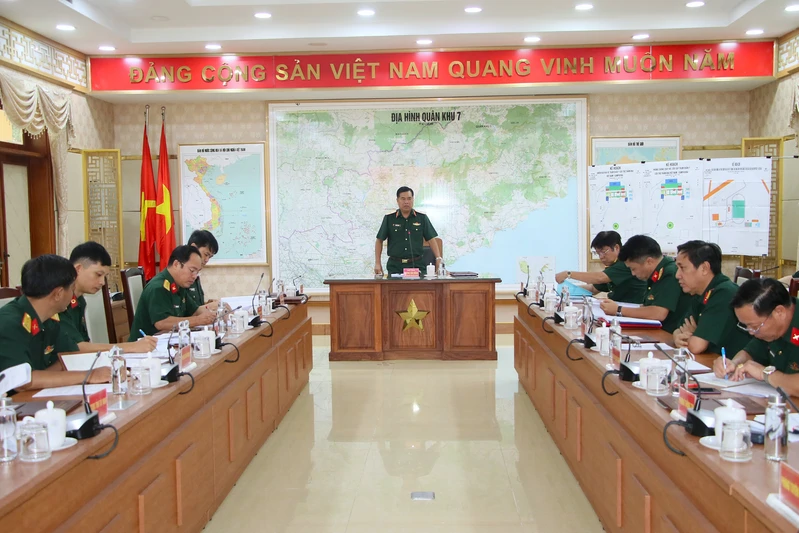 Tổng cục Hậu cần - Kỹ thuật kiểm tra khu vực diễn tập quân y trong khuôn khổ Giao lưu hữu nghị Quốc phòng biên giới Việt Nam – Campuchia lần 2