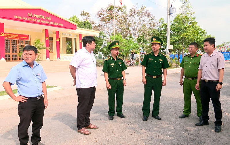Bộ đội Biên phòng tỉnh Tây Ninh phối hợp tổ chức chương trình “Xuân Biên phòng ấm lòng dân bản” tại xã Phước Chỉ 