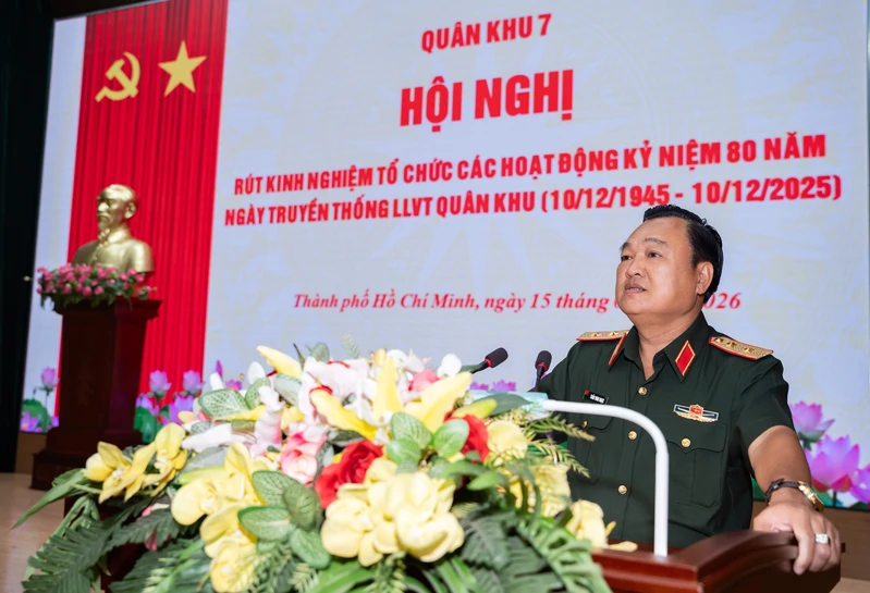 Quân khu 7 rút kinh nghiệm tổ chức các hoạt động kỷ niệm 80 năm Ngày truyền thống LLVT Quân khu 