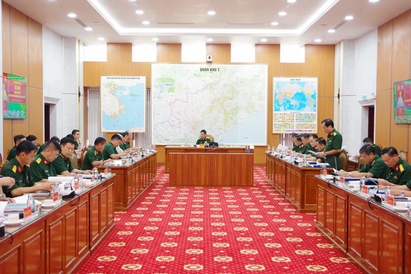 Bộ Tham mưu Quân khu nghiệm thu đề tài “Lịch sử Bộ Tham mưu Quân khu 7 (1946 – 2026)”