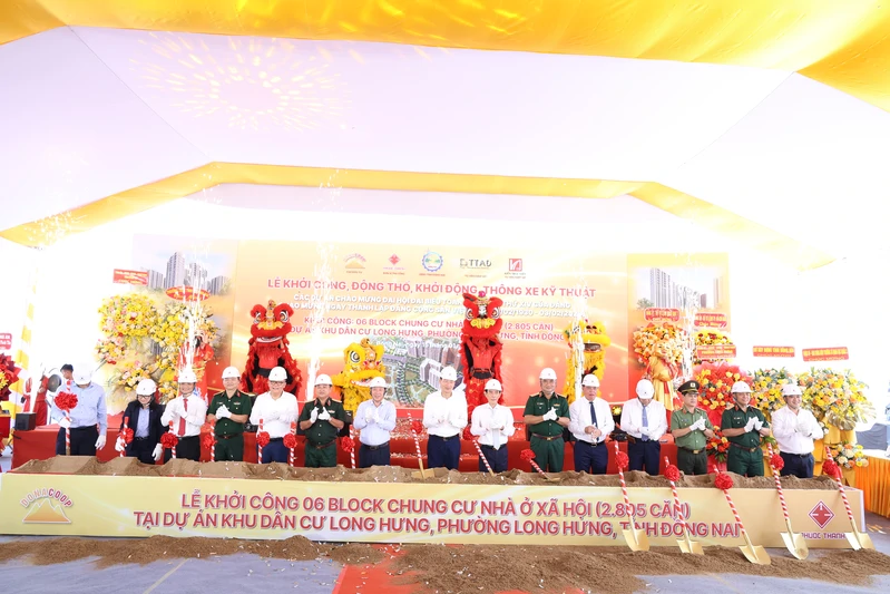 Thủ trưởng Bộ Tư lệnh Quân khu dự Lễ khởi công xây nhà ở xã hội trên địa bàn tỉnh Đồng Nai