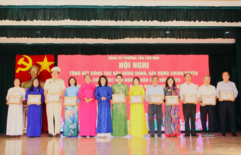 Phường Tân Sơn Hoà phát huy chuyển đổi số, ứng dụng công nghệ thông tin phục vụ hành chính công
