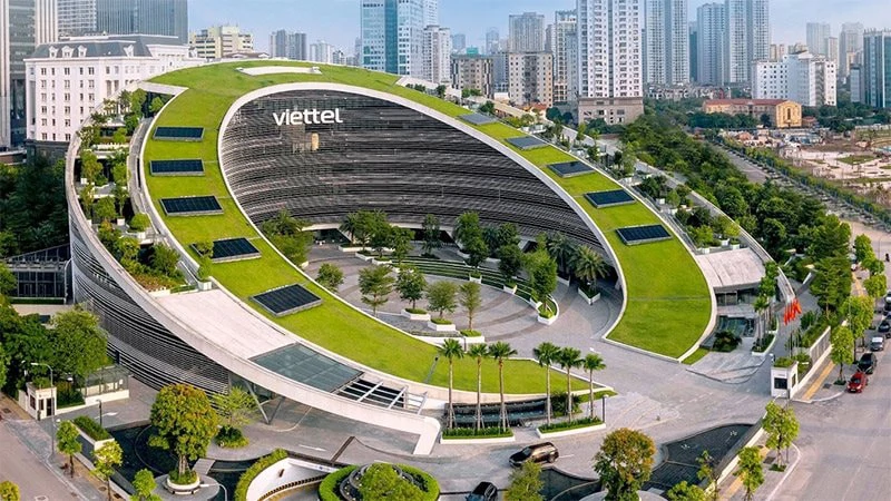 Viettel thu về kỷ lục 220 nghìn tỷ năm 2025
