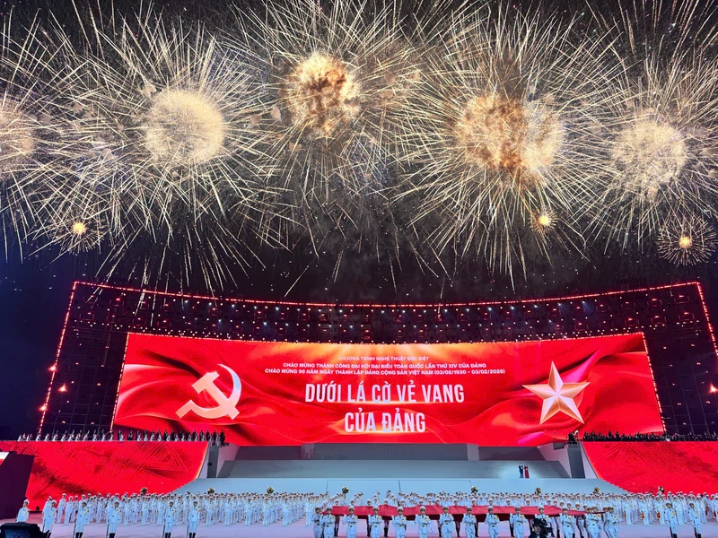 Chương trình nghệ thuật đặc biệt “Dưới lá cờ vẻ vang của Đảng”
