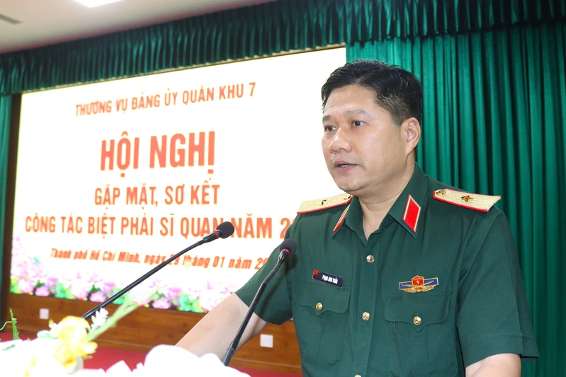 Quân khu 7 gặp mặt, sơ kết công tác biệt phái sĩ quan năm 2025
