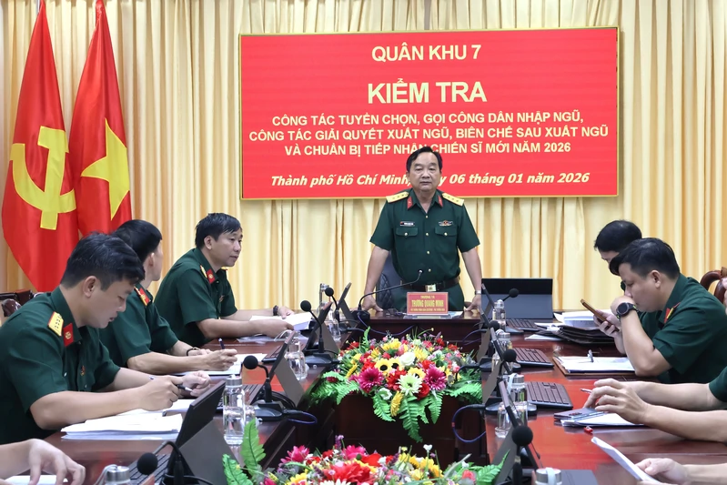 Kiểm tra công tác giải quyết xuất ngũ, biên chế sau xuất ngũ và chuẩn bị tiếp nhận chiến sĩ mới tại Lữ đoàn 23, Lữ đoàn 77