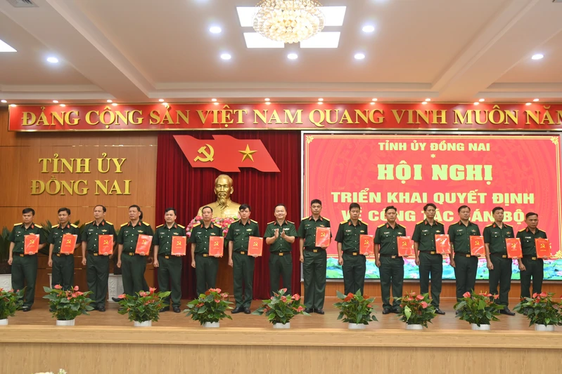 Tỉnh Đồng Nai củng cố thế trận quốc phòng toàn dân từ cơ sở