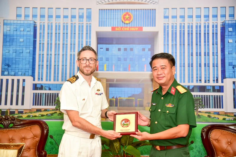 Ứng cử viên đại biểu Quốc hội khóa XVI: Đại tá Nguyễn Tấn Linh - Dấu ấn qua những chặng đường công tác