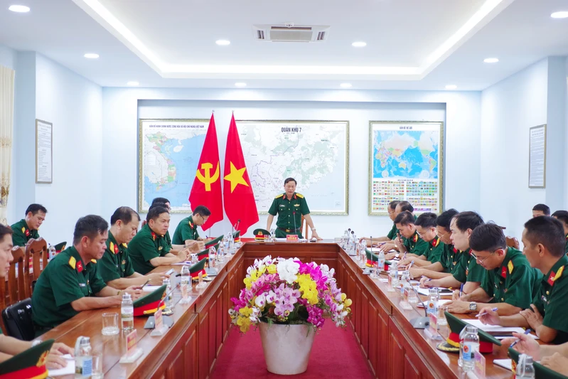 Bộ Tham mưu Quân khu 7 kiểm tra công tác huấn luyện chiến sĩ mới