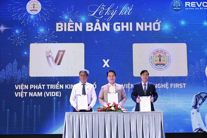 Ra mắt Quỹ đầu tư đại chúng Revo AI tại Thành phố Hồ Chí Minh và khu vực miền Nam