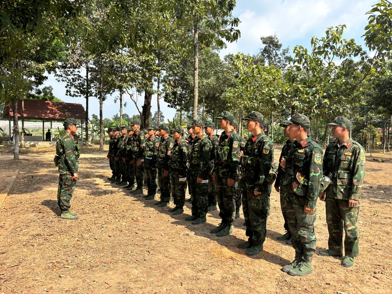 Chiến sĩ mới Lữ đoàn 75 trưởng thành qua từng ngày huấn luyện