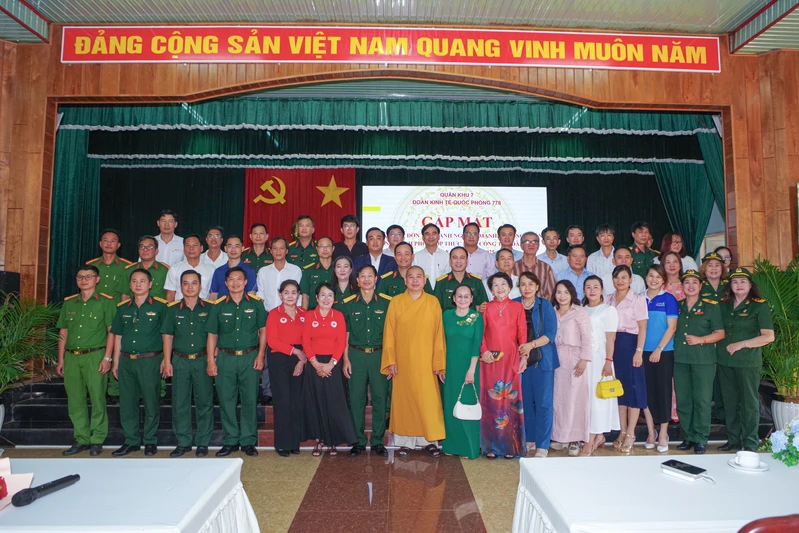 Đoàn Kinh tế - Quốc phòng 778 gặp mặt tri ân các lực lượng phối hợp thực hiện công tác dân vận, an sinh xã hội năm 2025