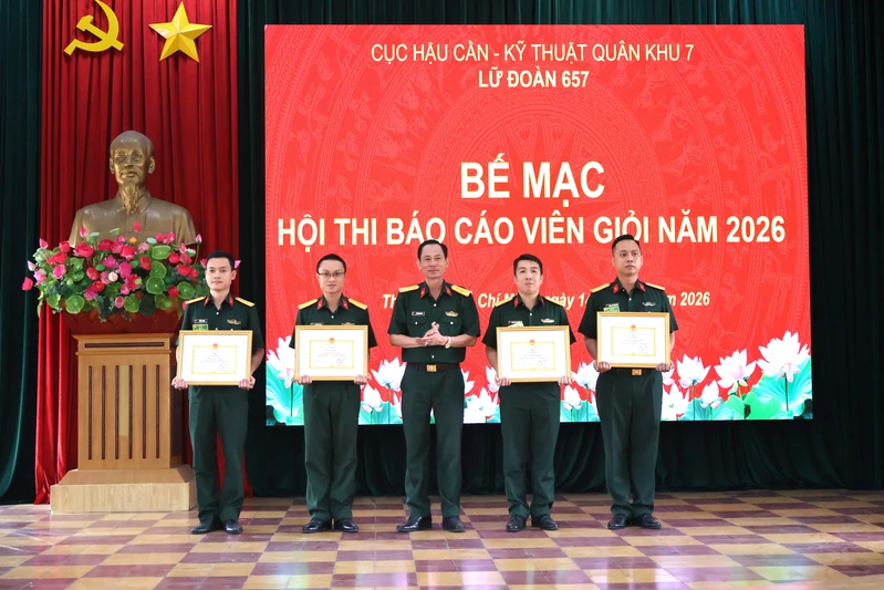 Lữ đoàn 657 bế mạc Hội thi Báo cáo viên giỏi năm 2026