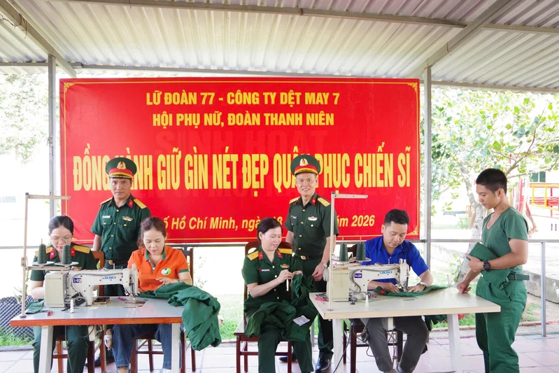 Đồng hành cùng chiến sĩ mới