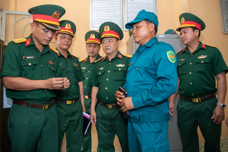 Quân khu kiểm tra việc thực hiện quyết định tổ chức lại Ban Chỉ huy quân sự cấp xã tại tỉnh Tây Ninh