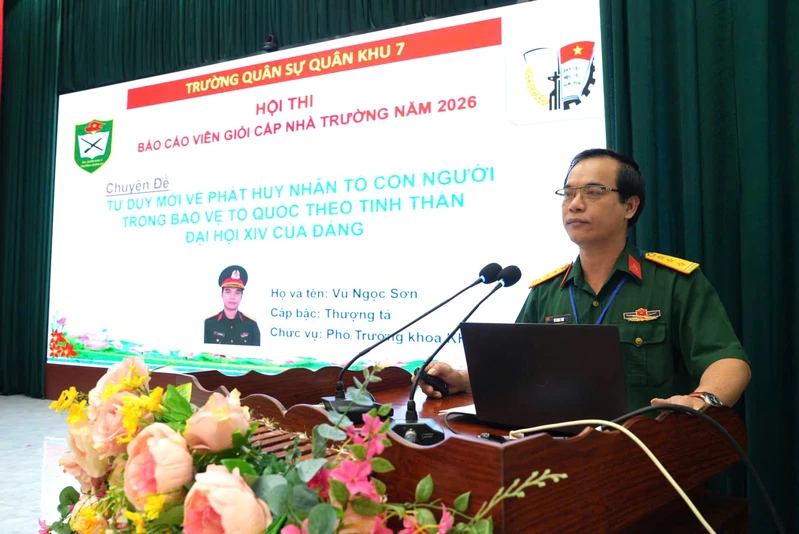Trường Quân sự Quân khu 7 bế mạc Hội thi Báo cáo viên giỏi năm 2026