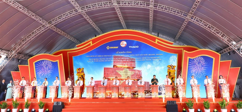 Thành phố Hồ Chí Minh khởi công loạt các dự án trọng điểm, tổng vốn 142.000 tỉ đồng