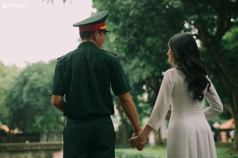 Thơ: Tình chung thủy