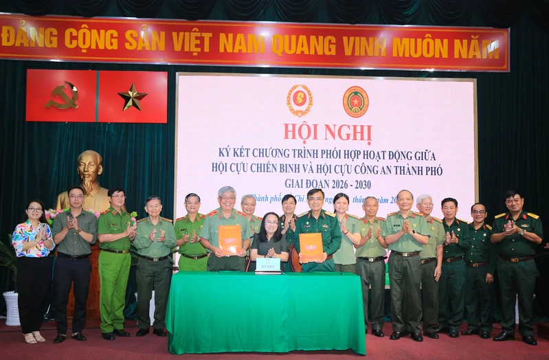 Hội Cựu chiến binh và Hội Cựu Công an nhân dân TP.HCM ký kết phối hợp hoạt động giai đoạn 2026 - 2030