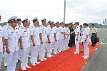 Tàu ngầm huấn luyện Kuroshio của Lực lượng Tự vệ trên biển Nhật Bản thăm Việt Nam