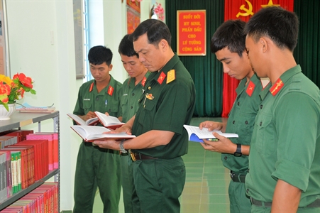 Trung đoàn 174, tỉnh Tây Ninh sơ kết 5 năm ngày sách Việt Nam