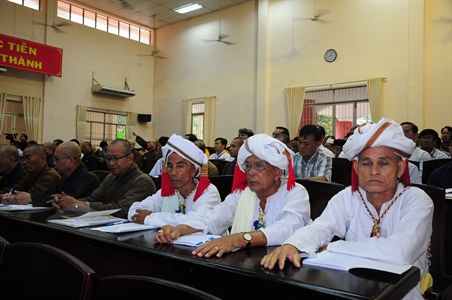 Khai mạc lớp bồi dưỡng kiến thức quốc phòng và an ninh cho chức sắc tôn giáo, nhà tu hành.