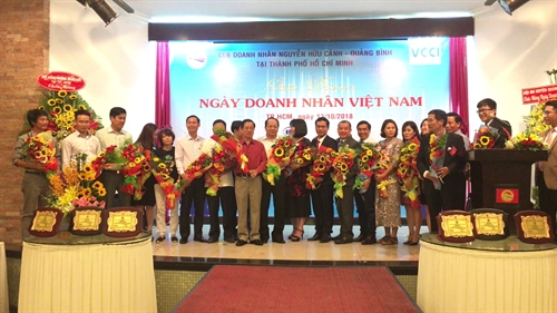 Câu lạc bộ doanh nhân Nguyễn Hữu Cảnh họp mặt nhân ngày truyền thống