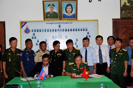 Ban chỉ đạo 515 tỉnh Tây Ninh ký kết 5 tỉnh Campuchia phối hợp tìm kiếm hài cốt liệt  sĩ Việt Nam