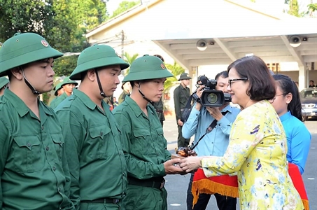 Phường 12, quận Bình Thạnh (Thành phố Hồ Chí Minh): Một số kinh nghiệm trong tạo nguồn, phát triển, cử tuyển đảng viên nhập ngũ