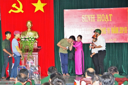 Ban CHQS huyện Dương Minh Châu, tỉnh Tây Ninh tổ chức ngày Pháp luật năm 2018