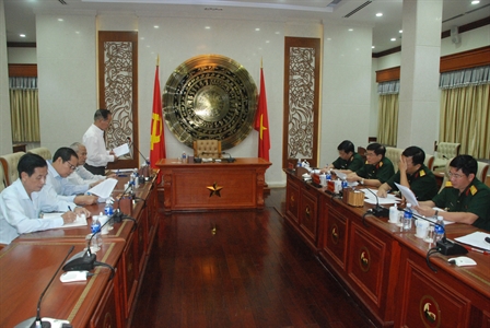 Ban Liên lạc Mặt trận 779 làm việc với Bộ Tư lệnh Quân khu