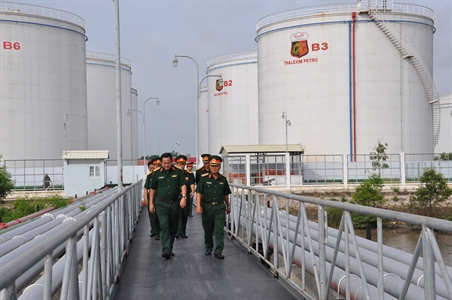 Tổng cục Hậu cần và Quân khu 7: Phối hợp triển khai công tác quản lý, sử dụng đất quốc phòng và bàn giao khu gia đình của các đơn vị quân đội